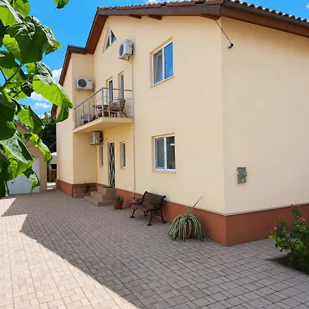 Vilă Casa Bibi *